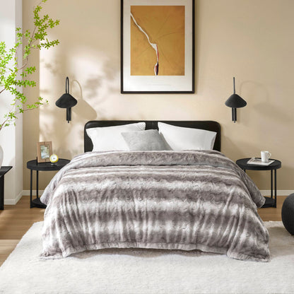 Zuri Faux Fur Blanket