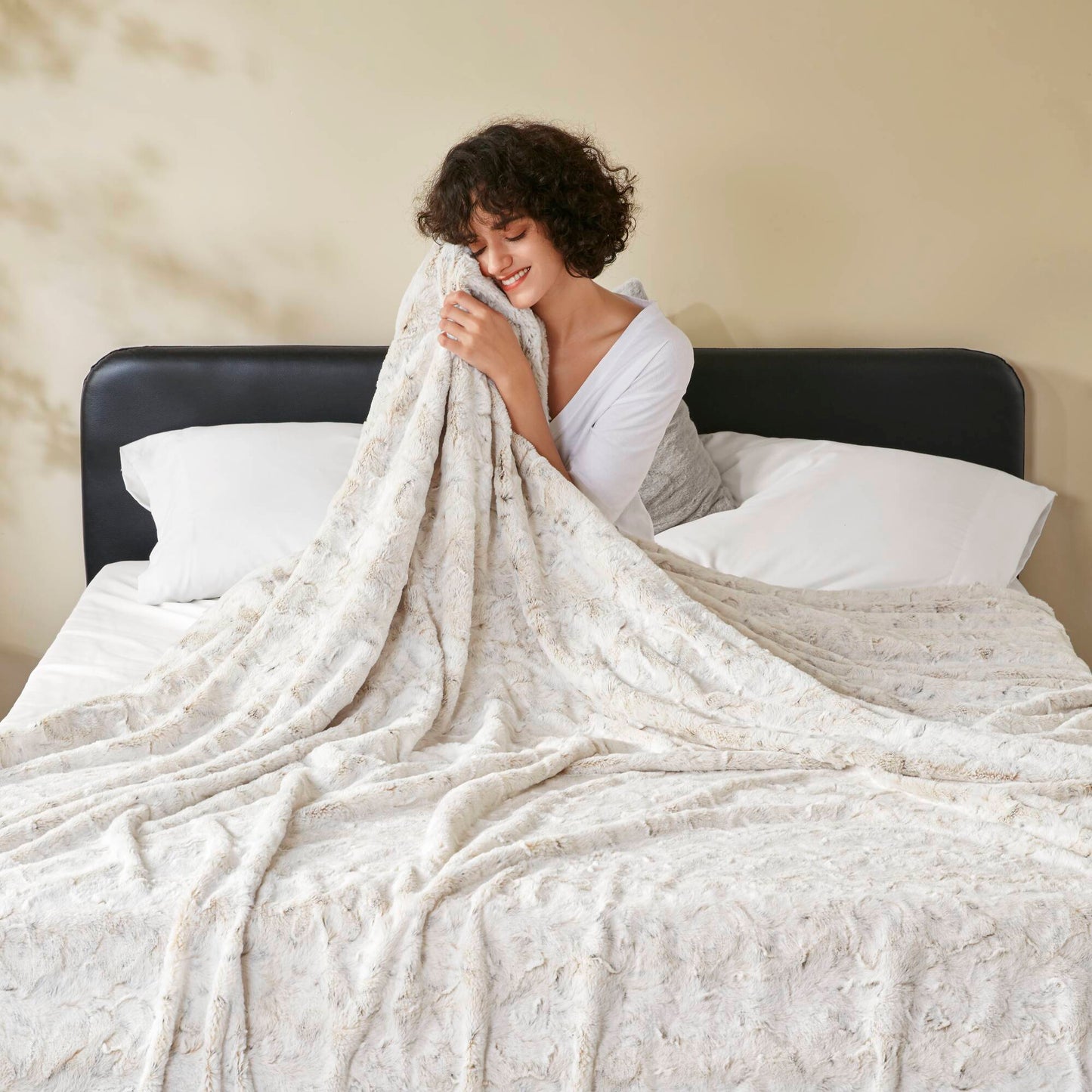Zuri Faux Fur Blanket