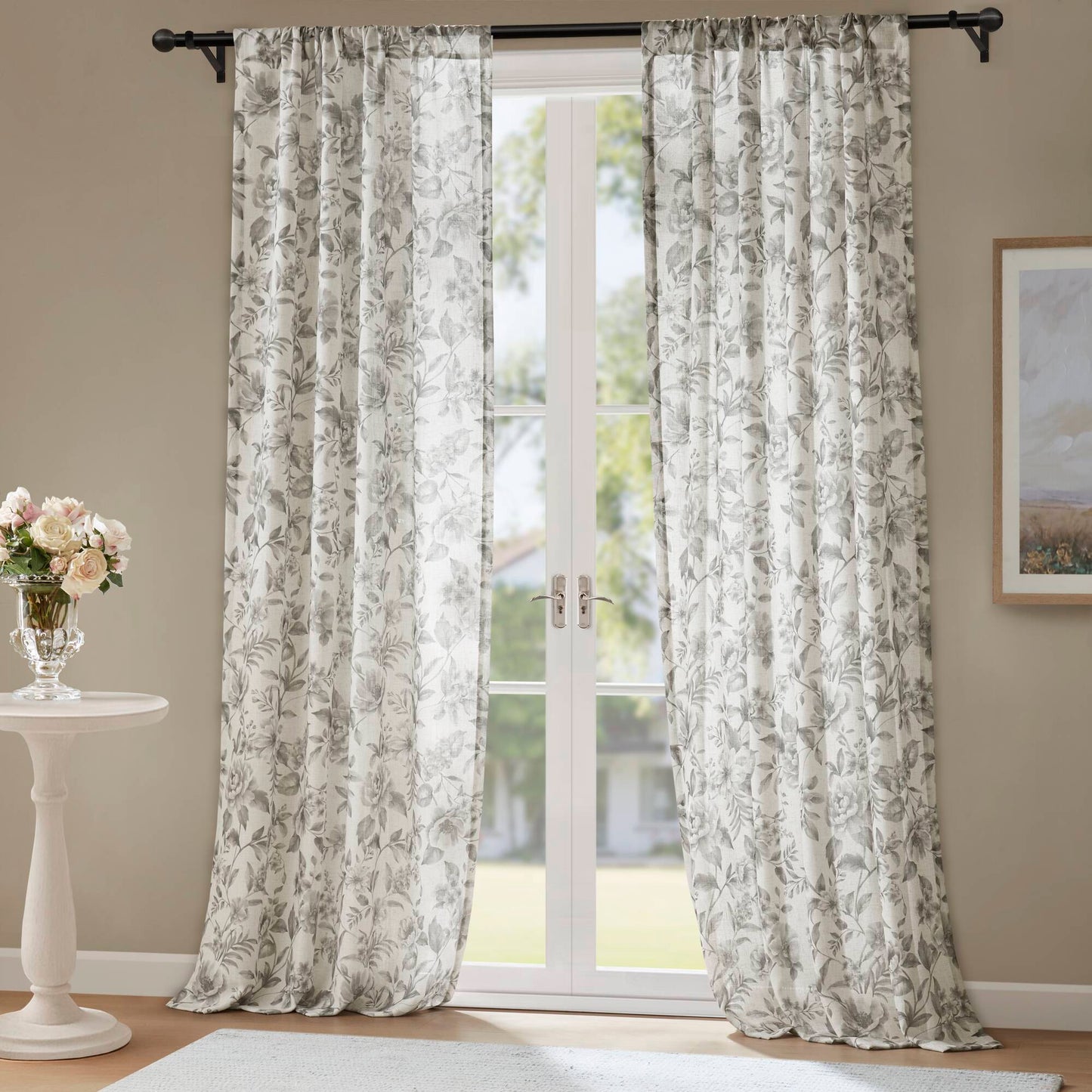 Lana Window Panel