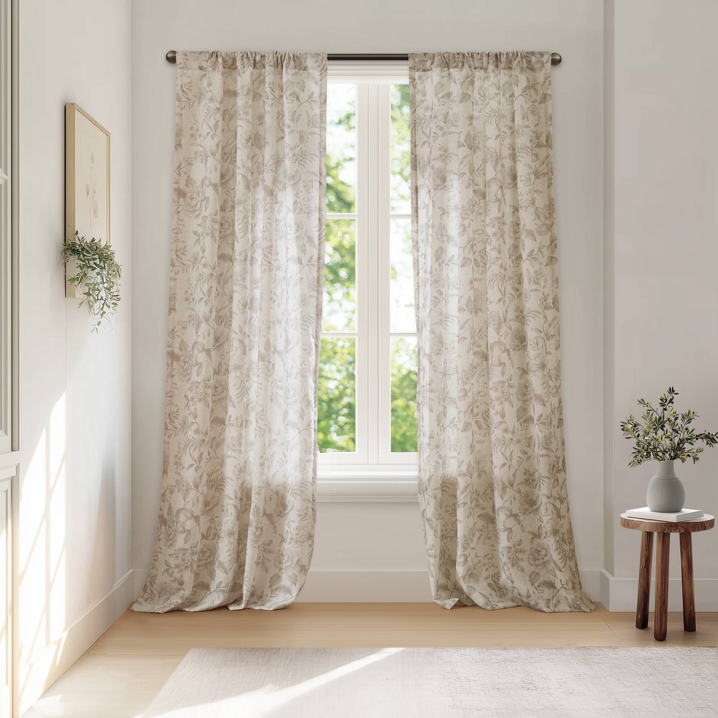 Lana Window Panel