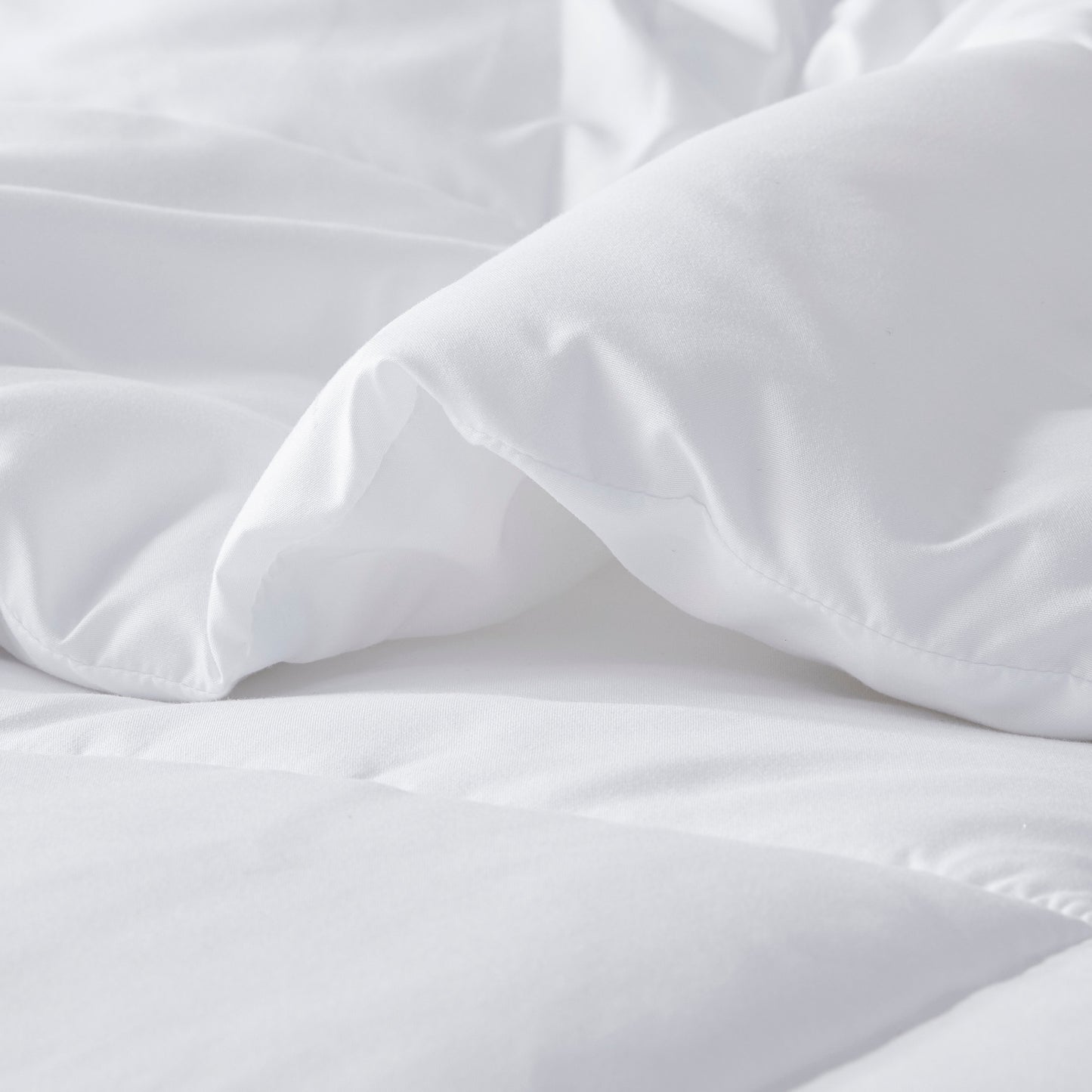 Energy Recovery Energy Recovery Oversized Down Alternative Comforter