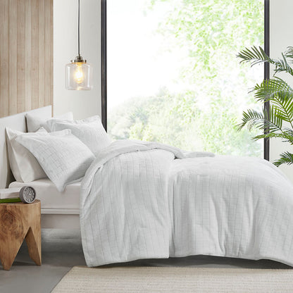 Laurie Plush to Sherpa Comforter Set