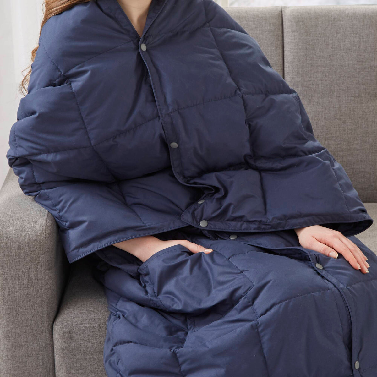 Hadly Wearable Multipurpose Throw