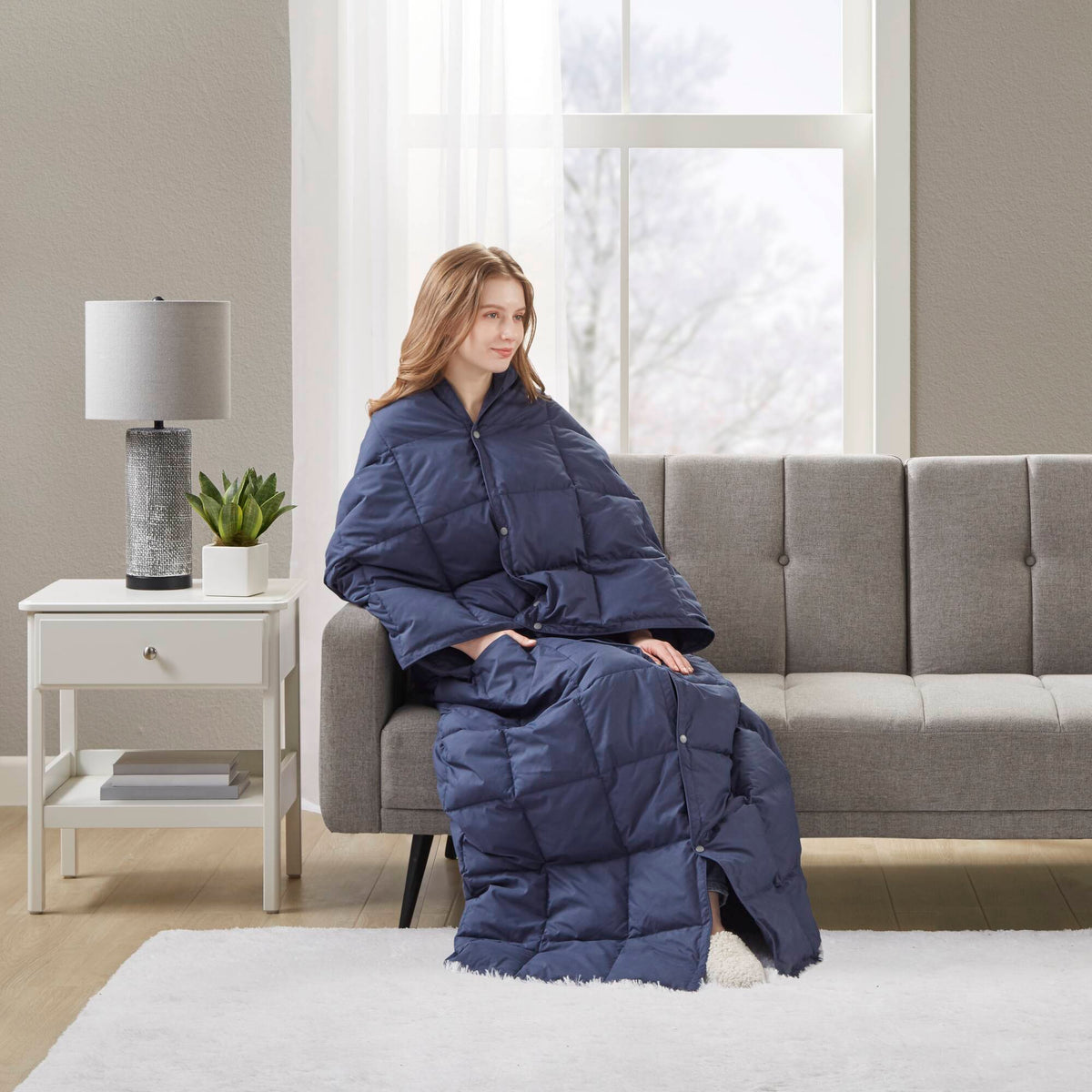 Hadly Wearable Multipurpose Throw