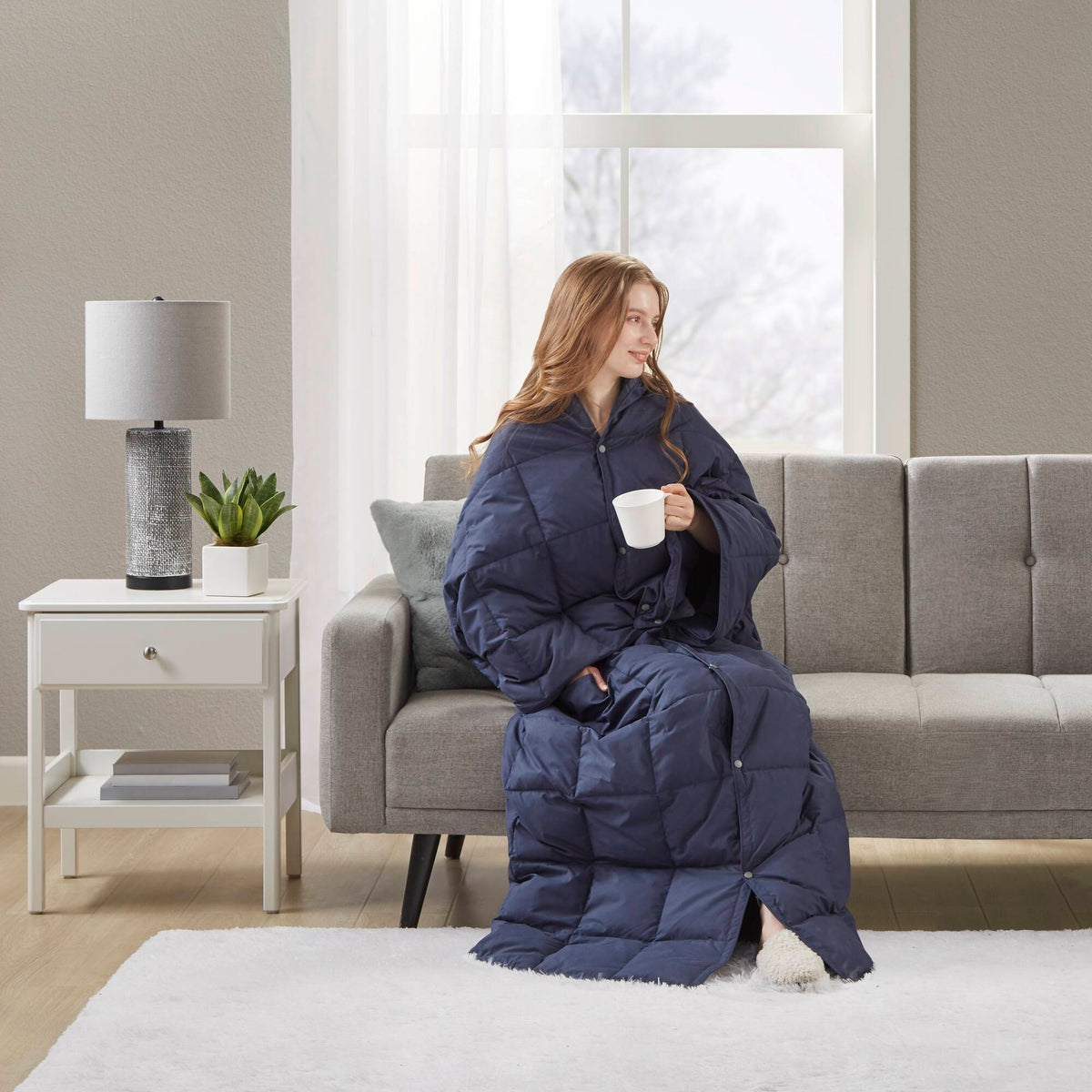 Hadly Wearable Multipurpose Throw