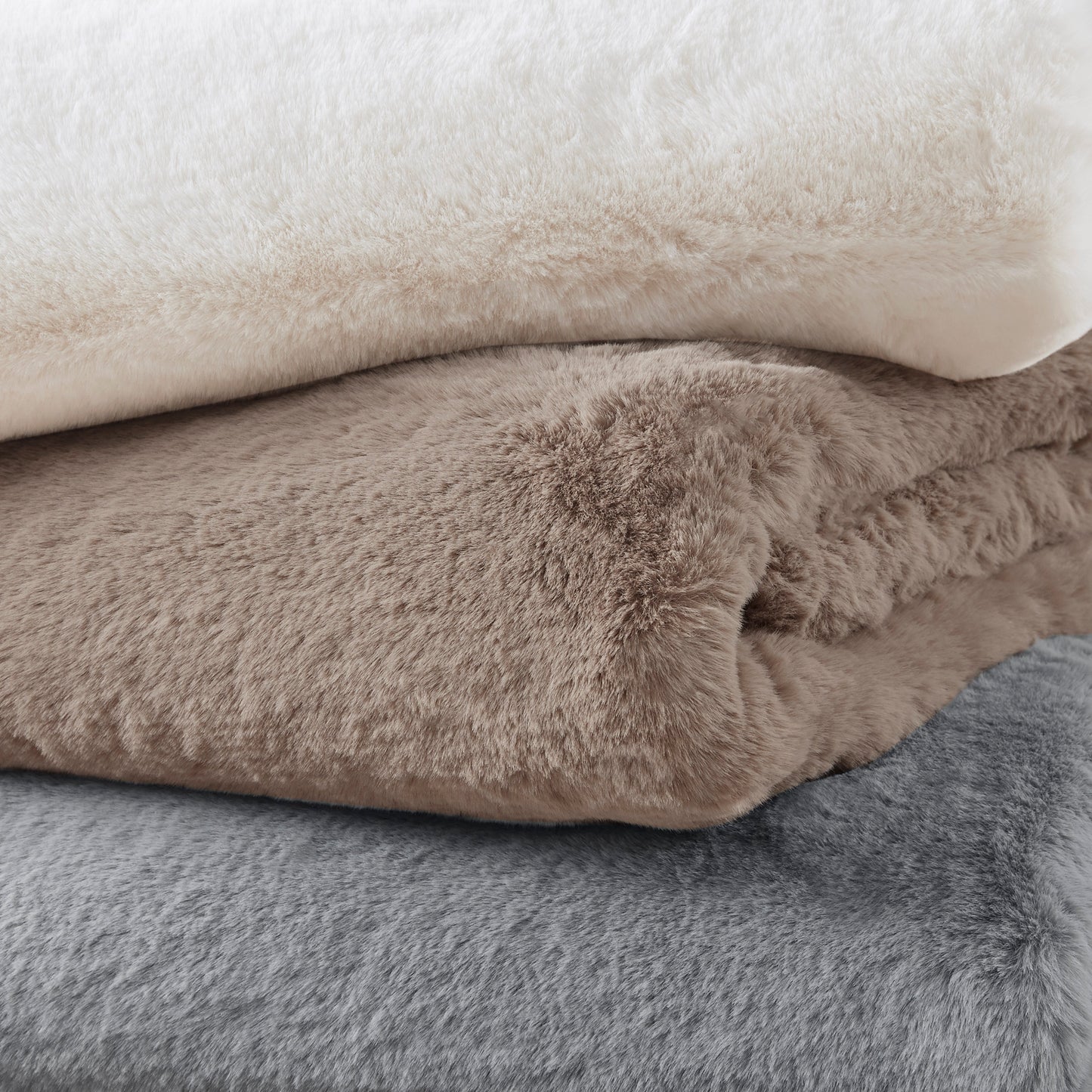 Madison Park Solid Premium Faux Fur Throw