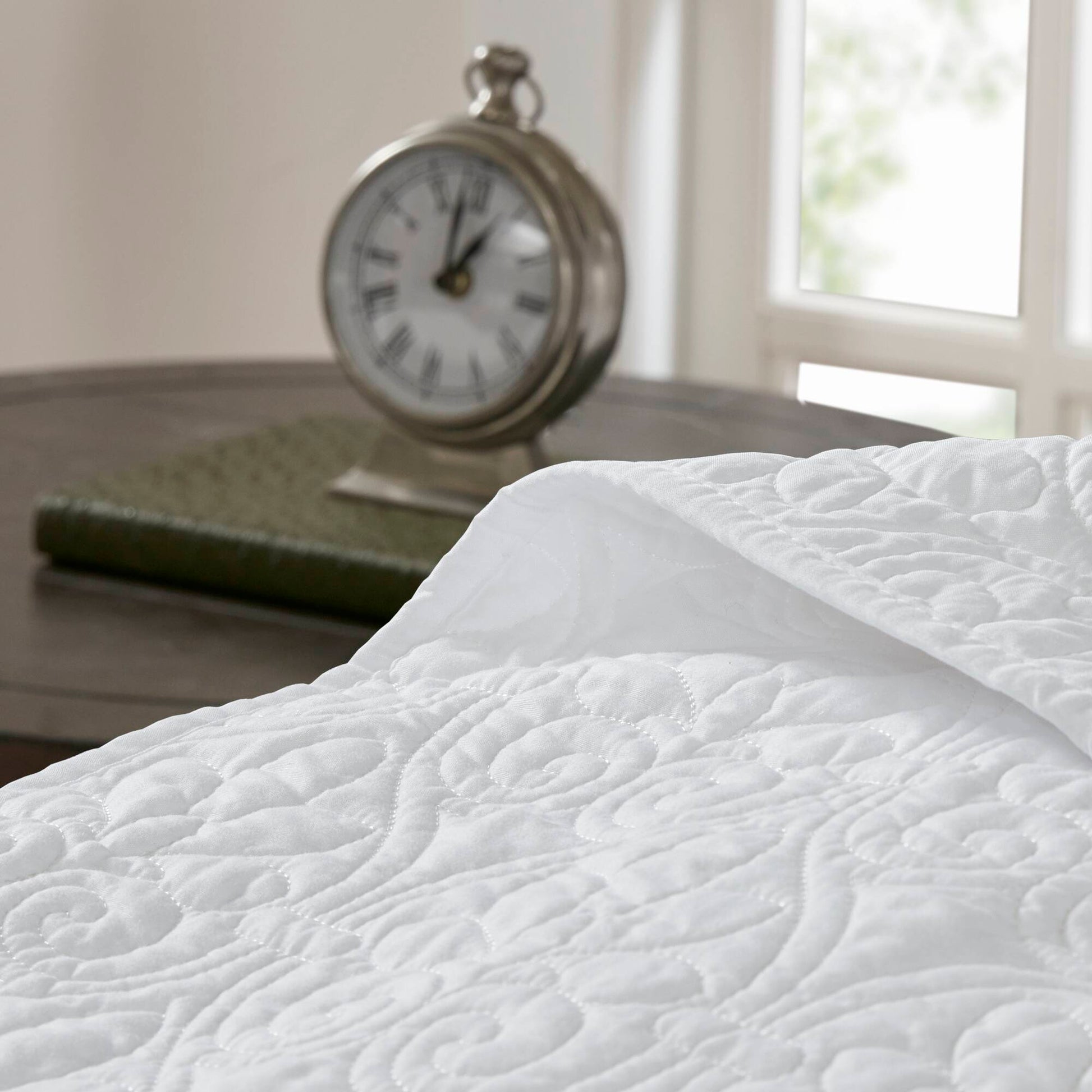 Madison Park 3 Piece Reversible Quilt Set