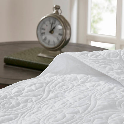 Madison Park 3 Piece Reversible Quilt Set