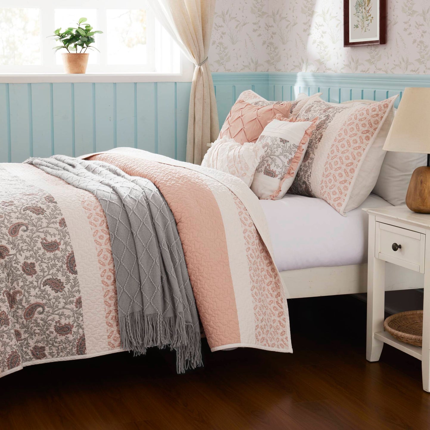 Madison Park 6 Piece Cotton Percale Quilt Set with Throw Pillows
