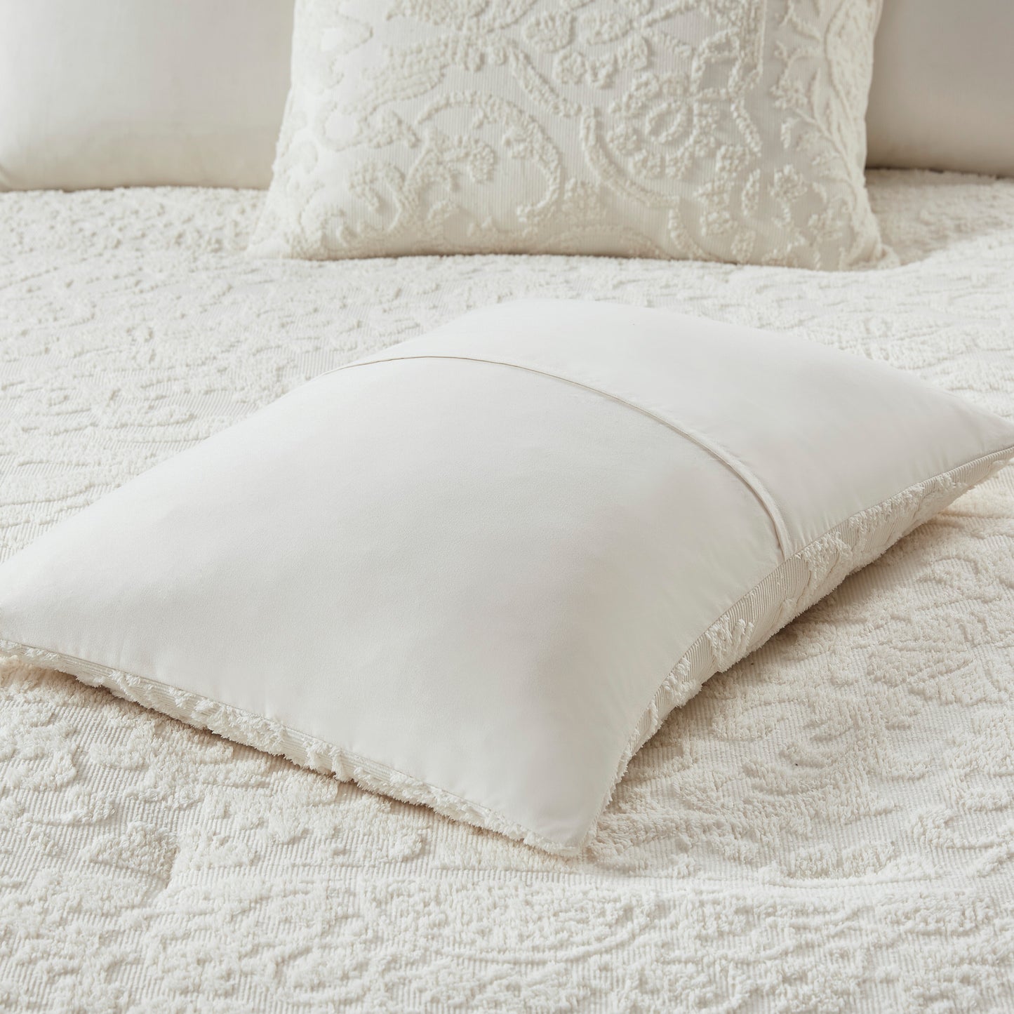 Madison Park 3 Piece Tufted Woven Comforter Set