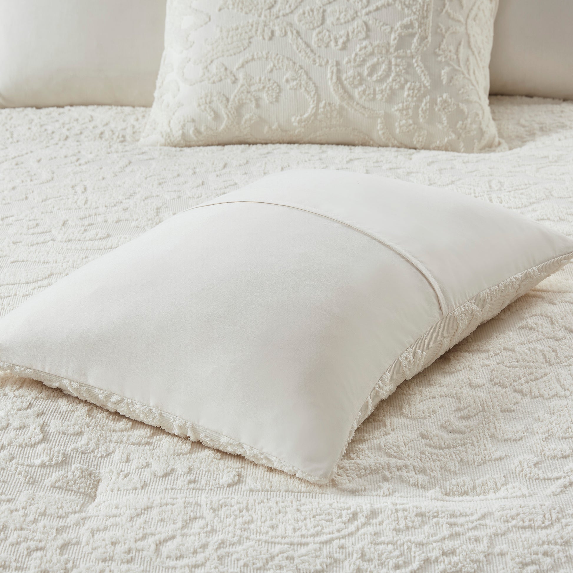 Madison Park 3 Piece Tufted Woven Comforter Set