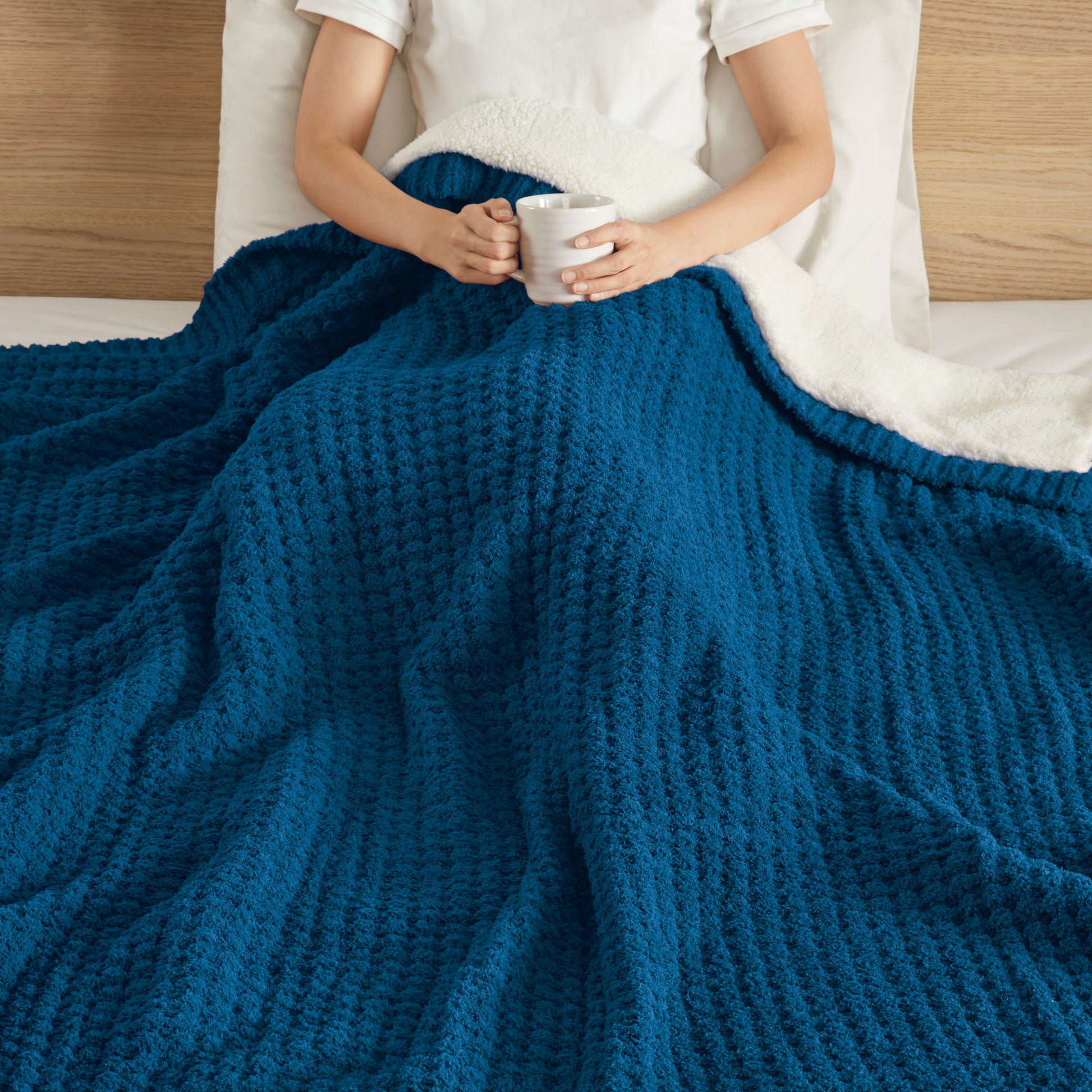 Madison Park Waffle Knit Chenille Throw
