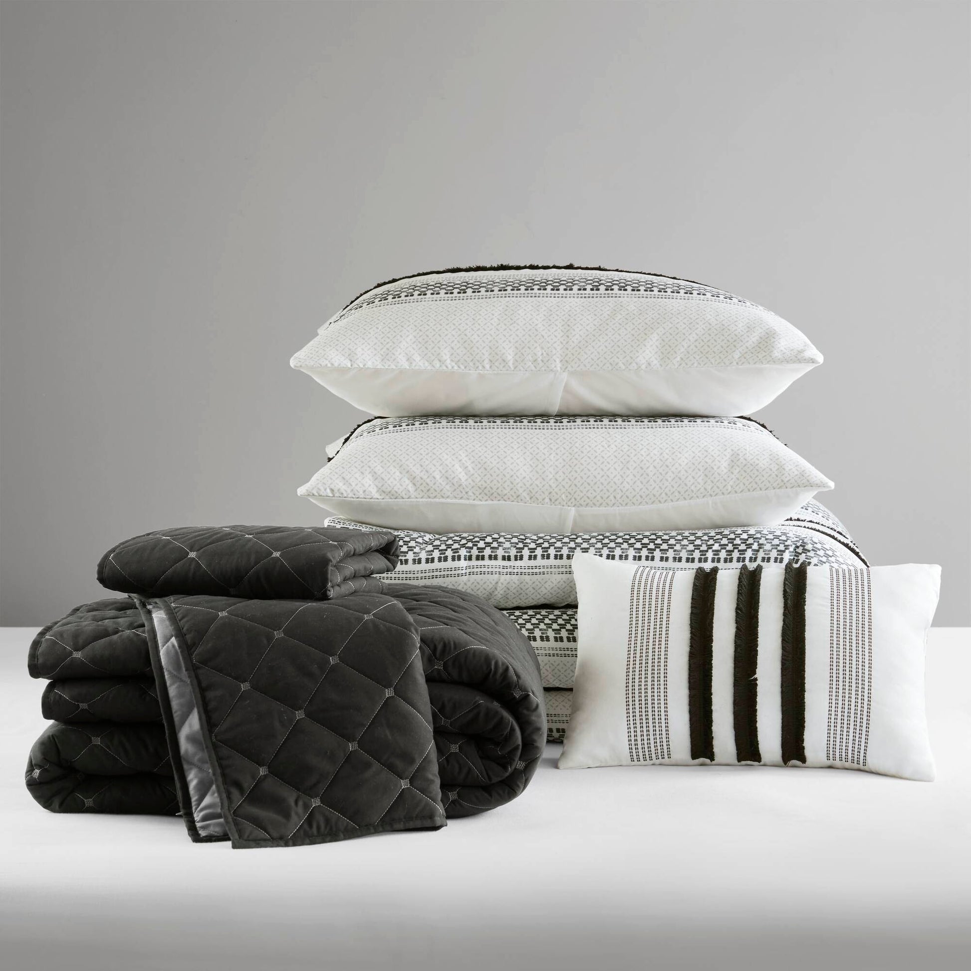 Madison Park 7 Piece Stripe Comforter and Quilt Set