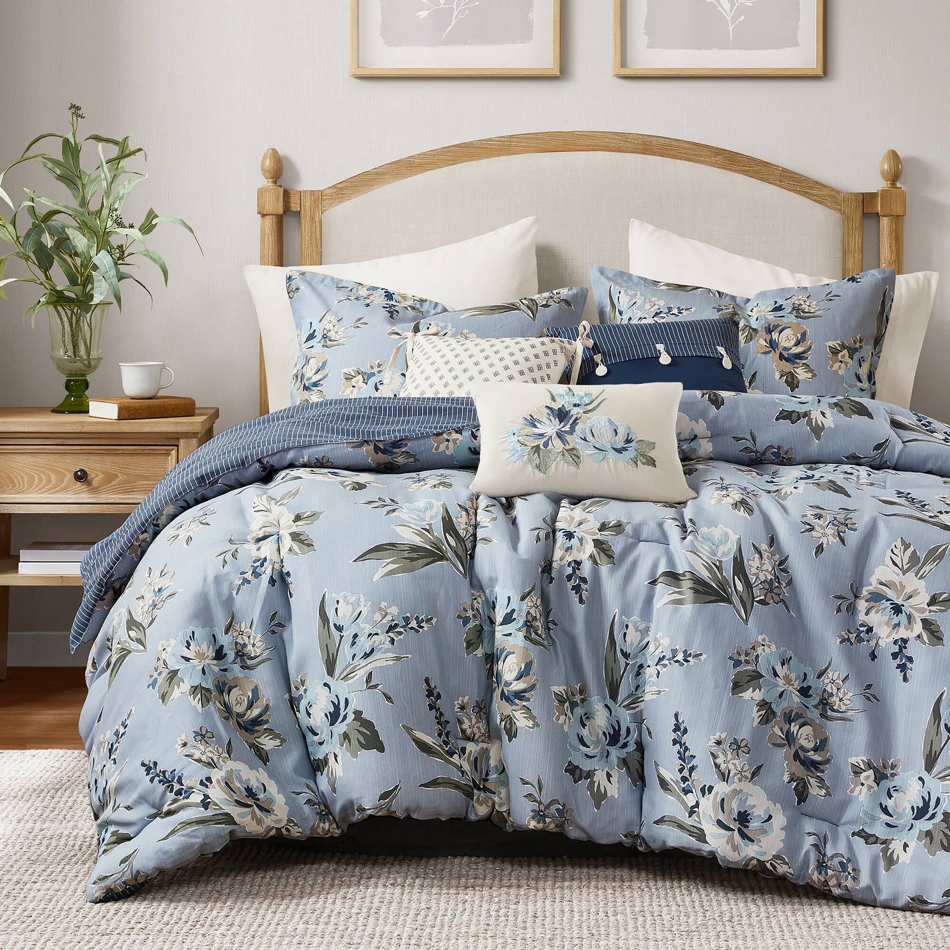 Madison Park 7 Piece Vintage Floral Comforter Set