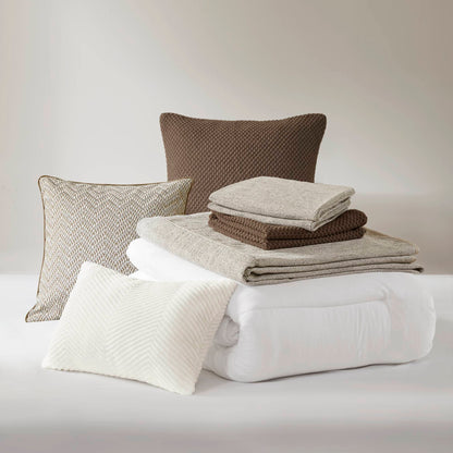 Madison Park Signature Comforter Set