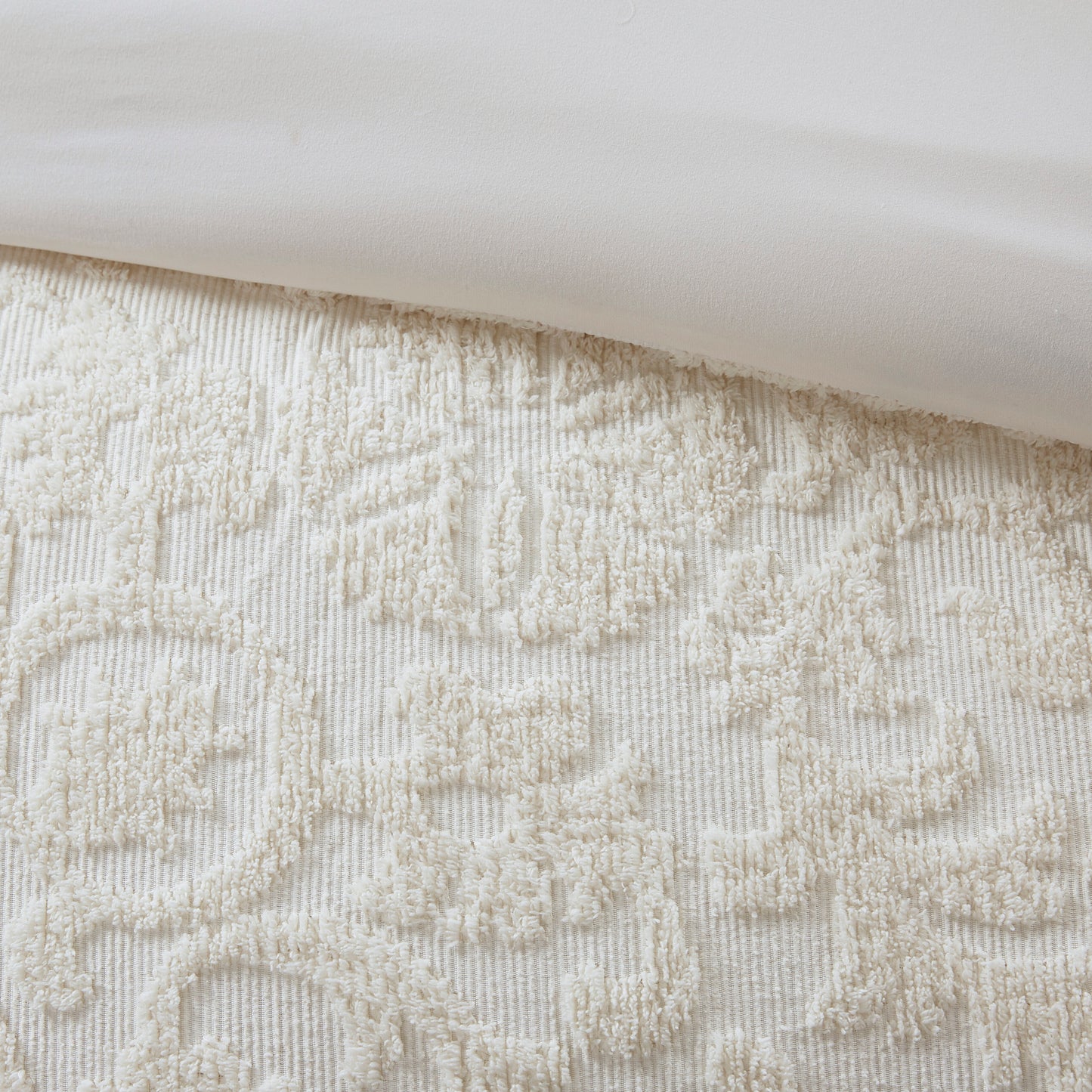 Madison Park 3 Piece Tufted Woven Comforter Set