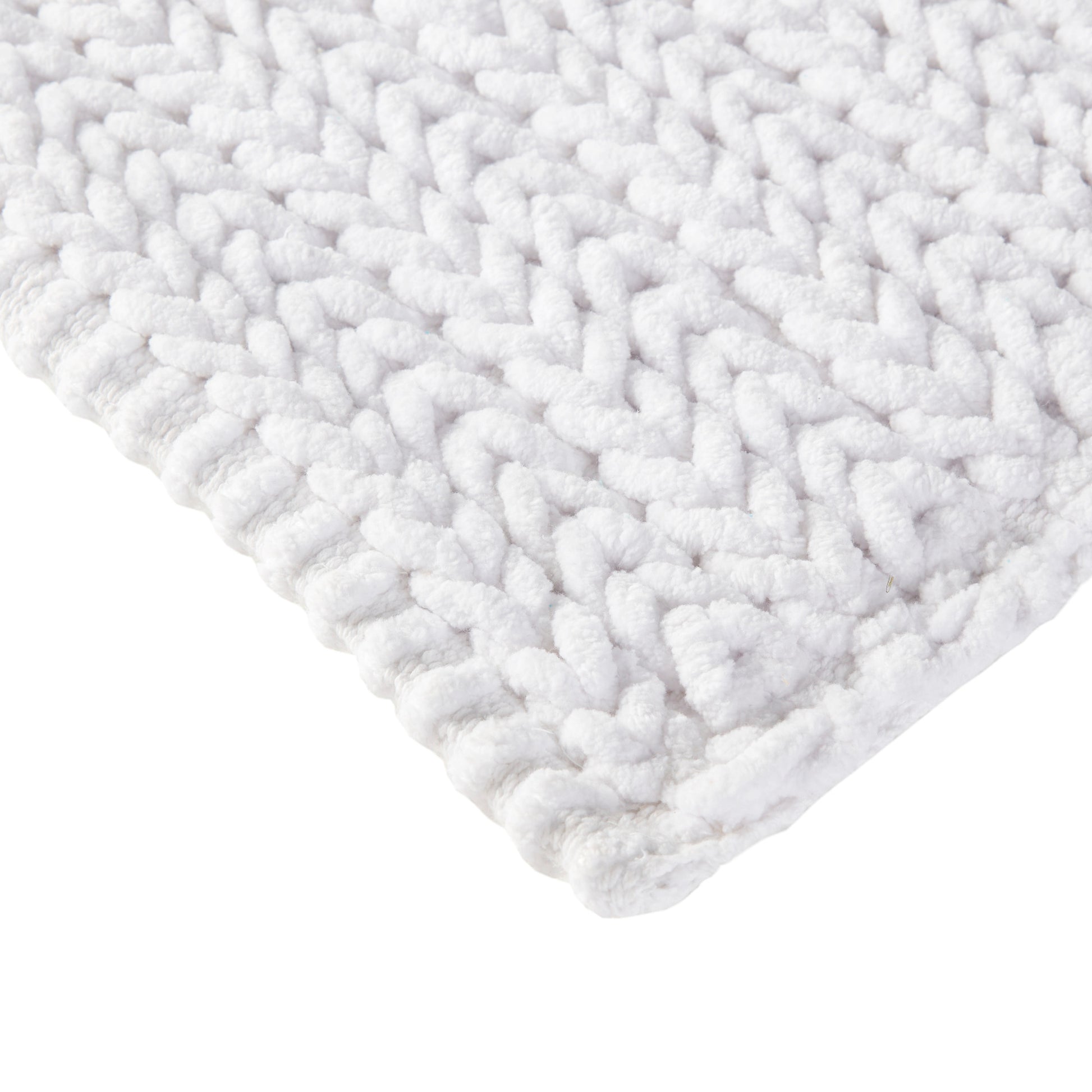 Madison Park 100% Cotton Chenille Chain Stitch Rug