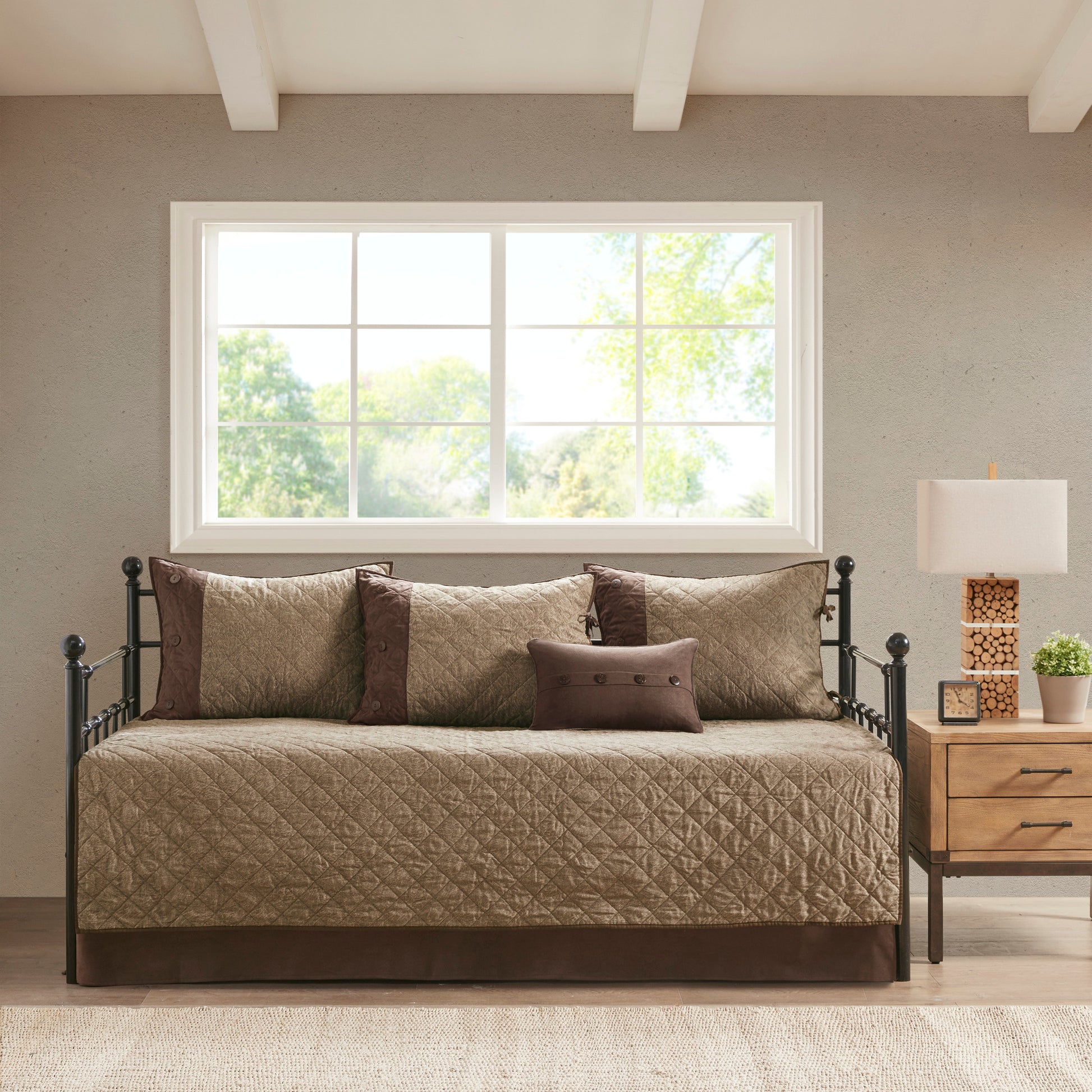 Madison Park 6 Piece Reversible Daybed Cover Set