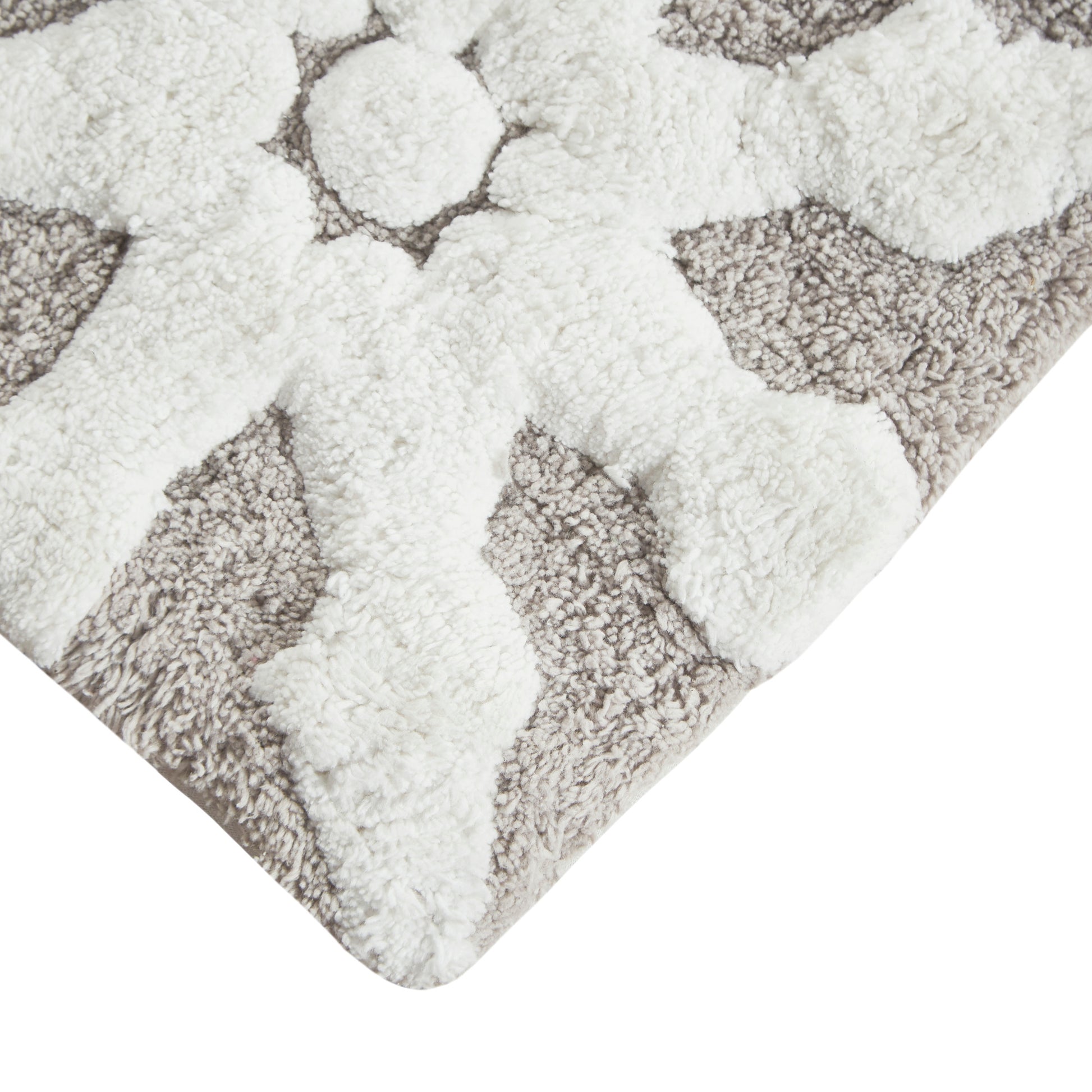 Madison Park Medallion Cotton Tufted Bath Rug