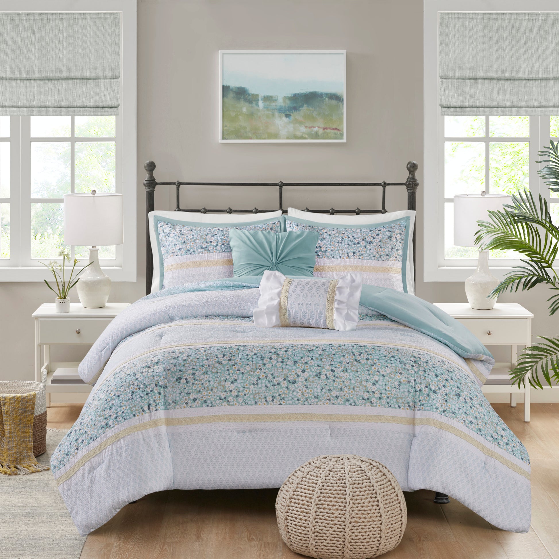 Madison Park 5 Piece Seersucker Comforter Set with Throw Pillows