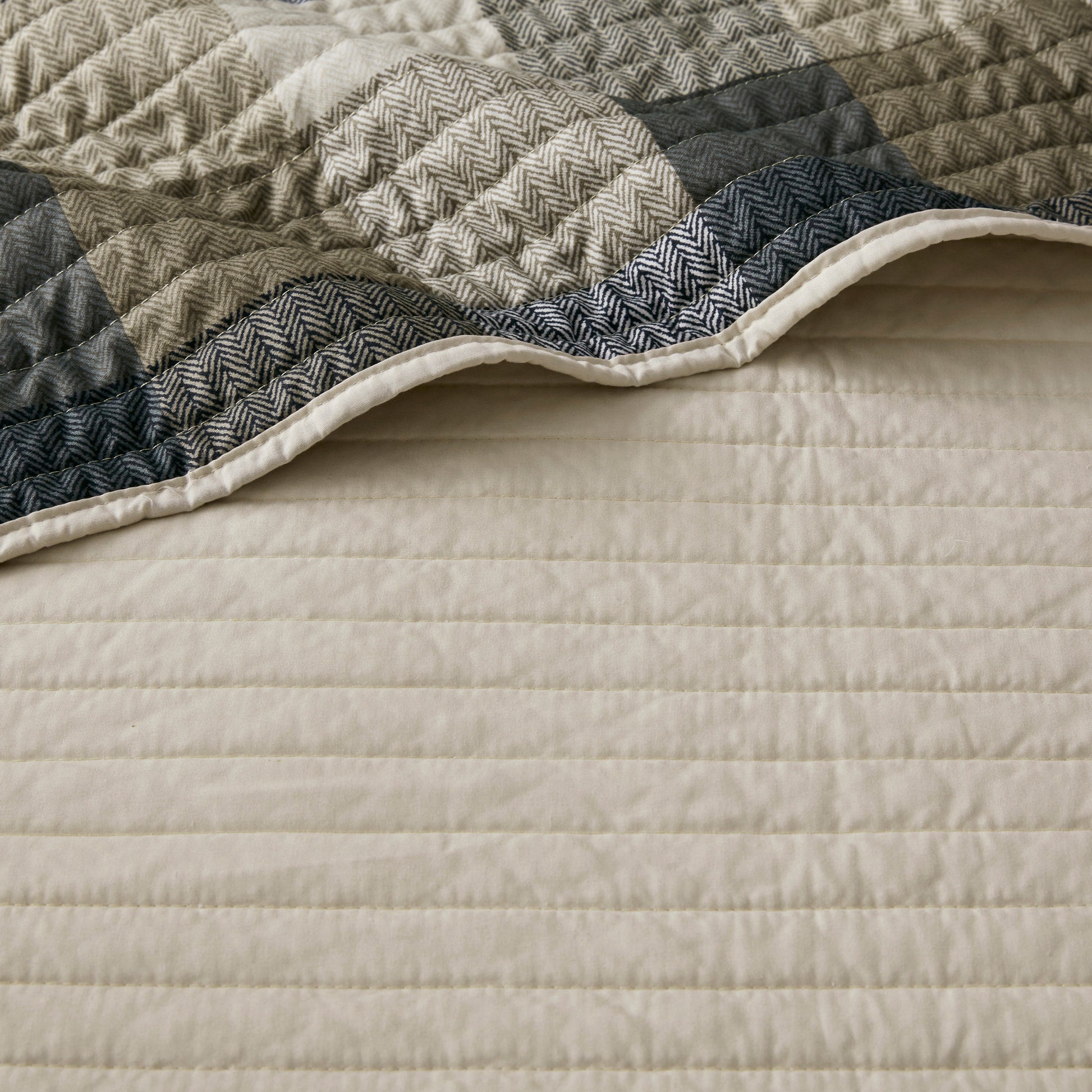 Madison Park 6 Piece Reversible Plaid Daybed Cover Set