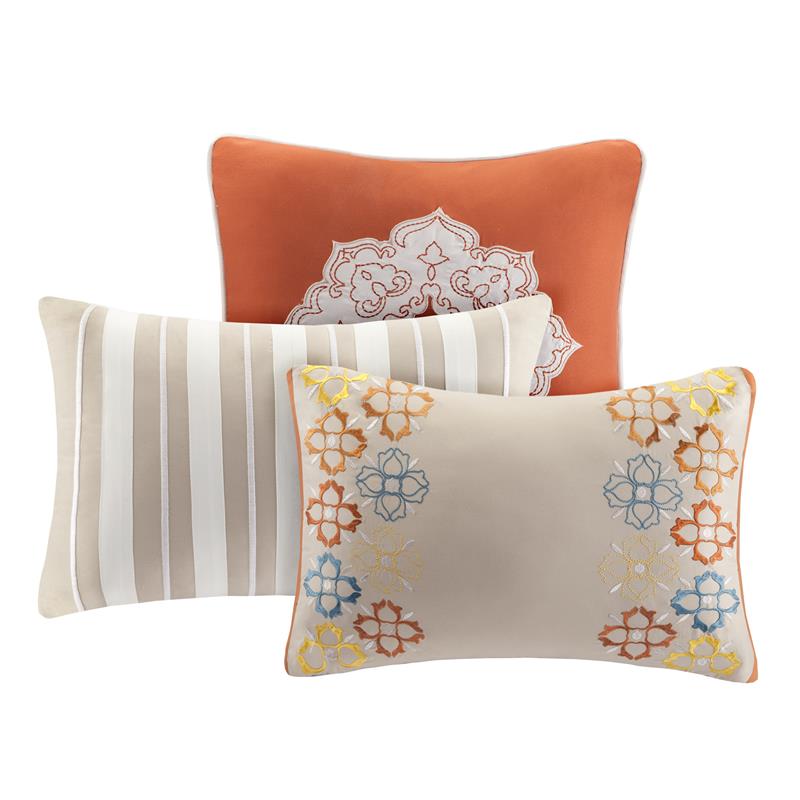 Madison Park 6 Piece Printed Quilt Set with Throw Pillows