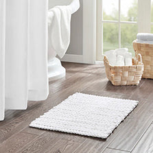 Madison Park bath essentials collectio